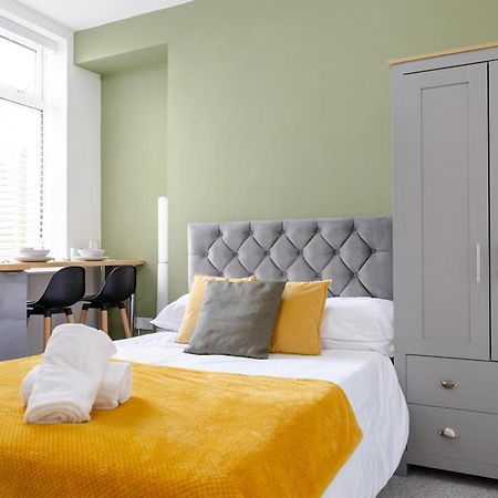 Bay City Studio Apartments كارديف المظهر الخارجي الصورة