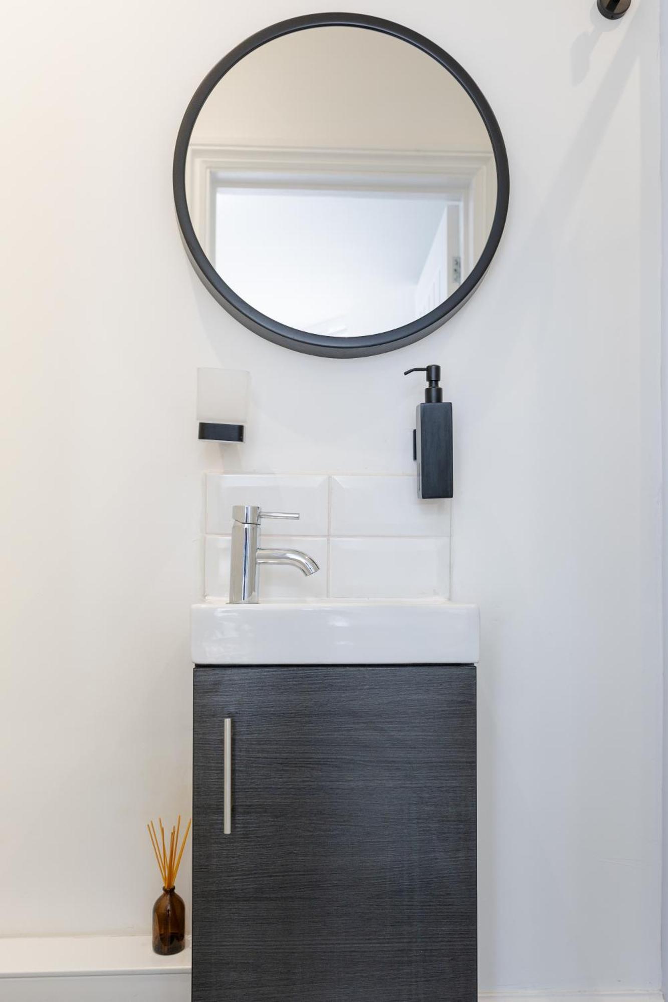 Bay City Studio Apartments كارديف المظهر الخارجي الصورة