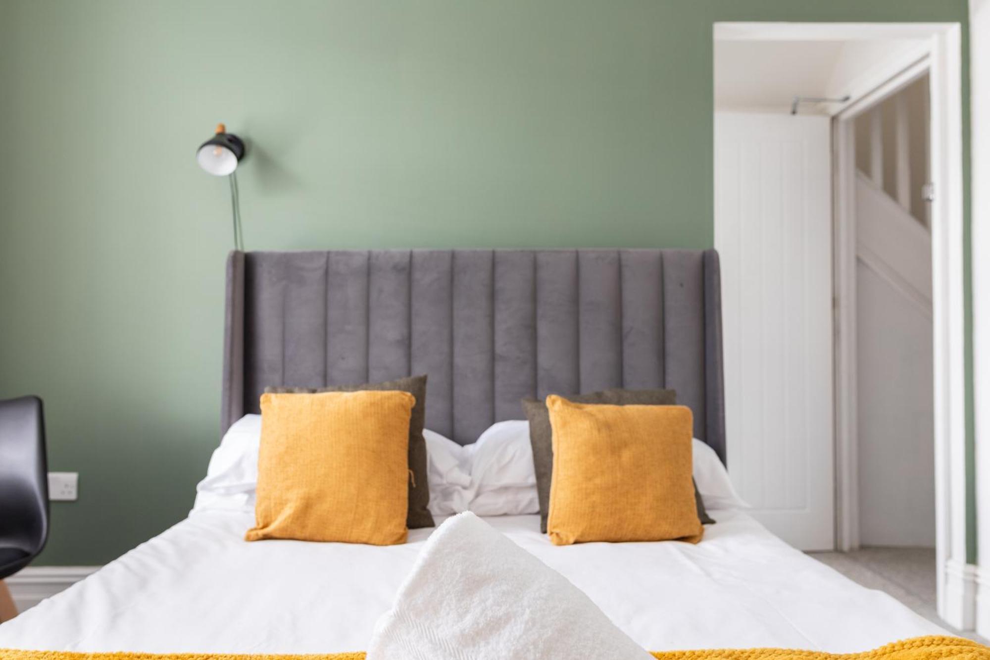 Bay City Studio Apartments كارديف المظهر الخارجي الصورة